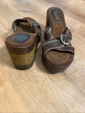 Mudd Brown Leather Buckle Cross-Strap Wedge Mules - Size 7.5